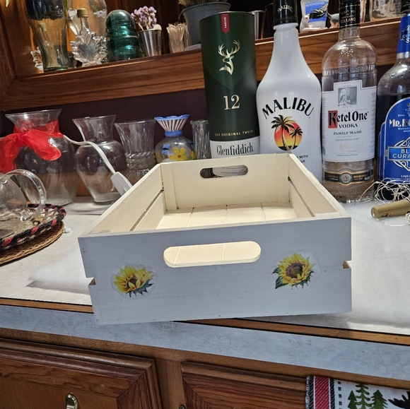 Storage box - Picture 3 of 4